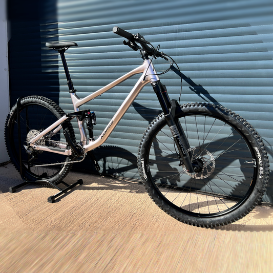 Norco Fluid Full Suspension Mountain Bike